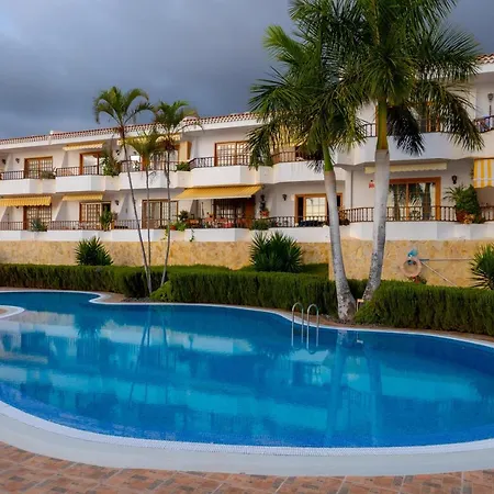 Bouganvillas 1 Bed In 阿德耶