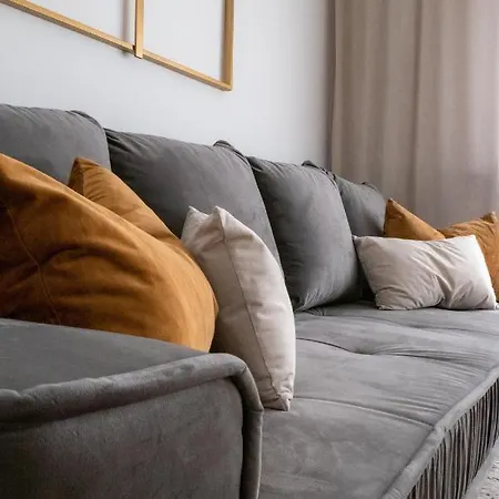 Bouganvillas 1 Bed In 阿德耶