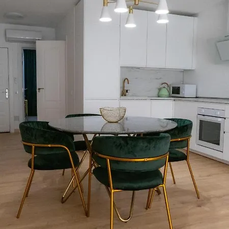 Bouganvillas 1 Bed In Apartament *
